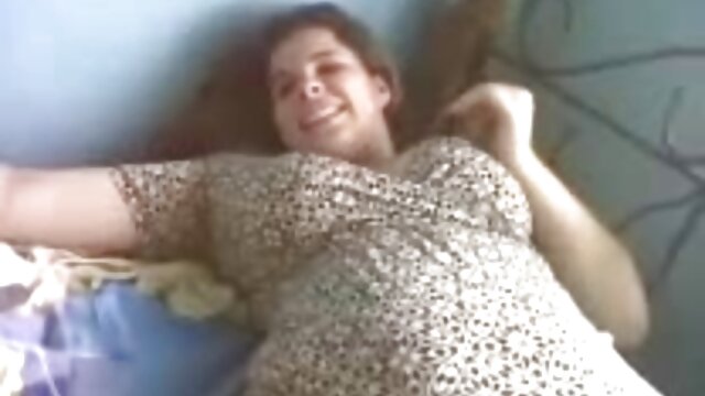ที่ชื่นชอบ :  อดีตแฟนสาวผมสีน้ำตาลสวยยอมจำนนต่อไก่และยอมรับทำวิดีโอร้อนนี้ วีดีโอ เย ด กัน ใหญ่ 